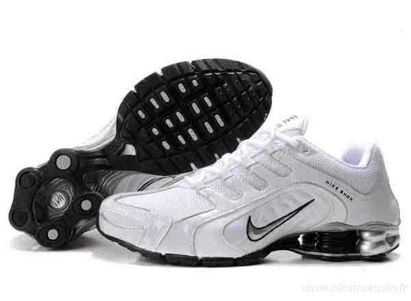 Nike Shox R5 Courir Paniers Blanches Noires